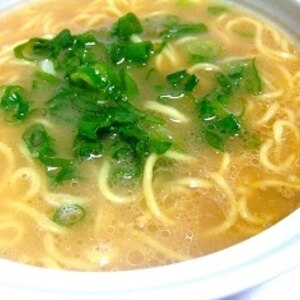 インスタントラーメンで☆酸辣湯麺